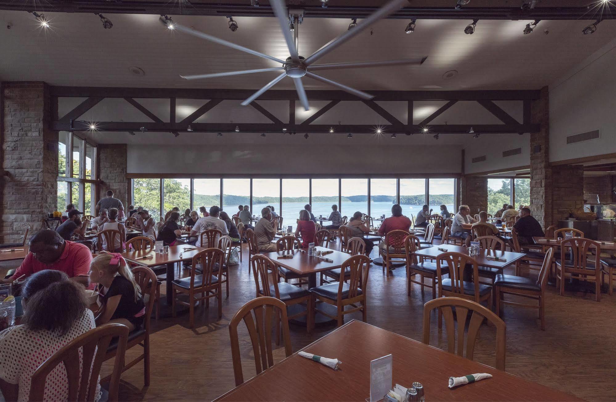 Lake Cumberland State Resort Park Jamestown Exterior foto