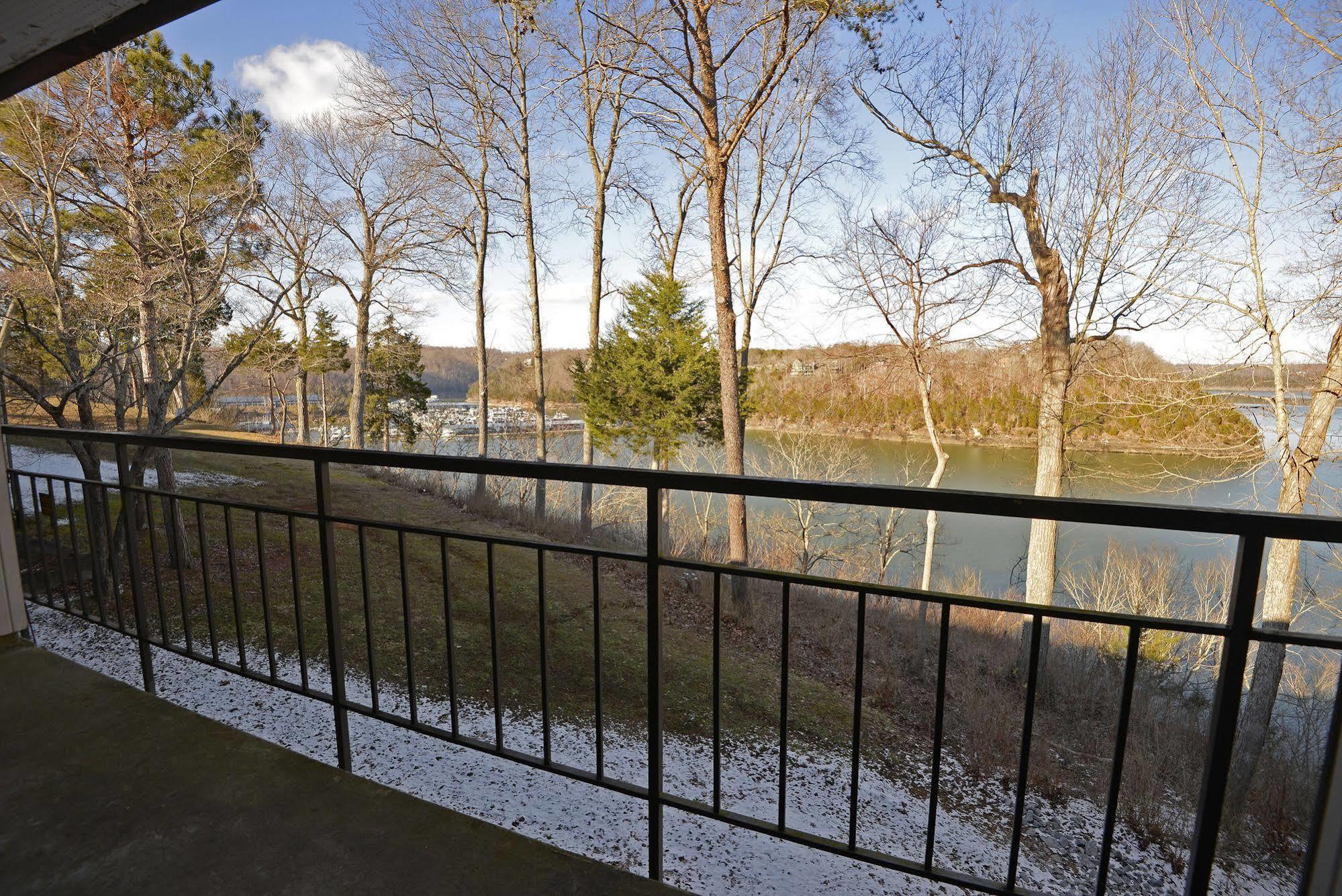 Lake Cumberland State Resort Park Jamestown Exterior foto